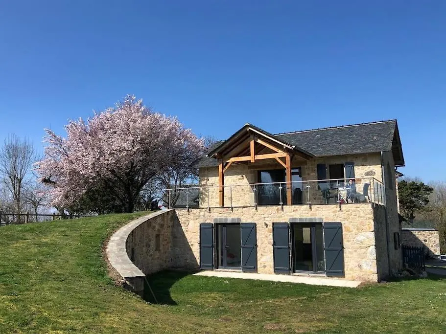Country House With Swimming Pool Le Moulinas Saint-Salvadou Ferienhaus