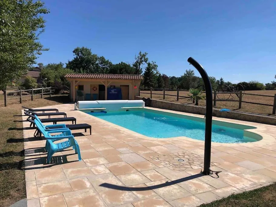 Country House With Swimming Pool Le Moulinas Saint-Salvadou Ferienhaus