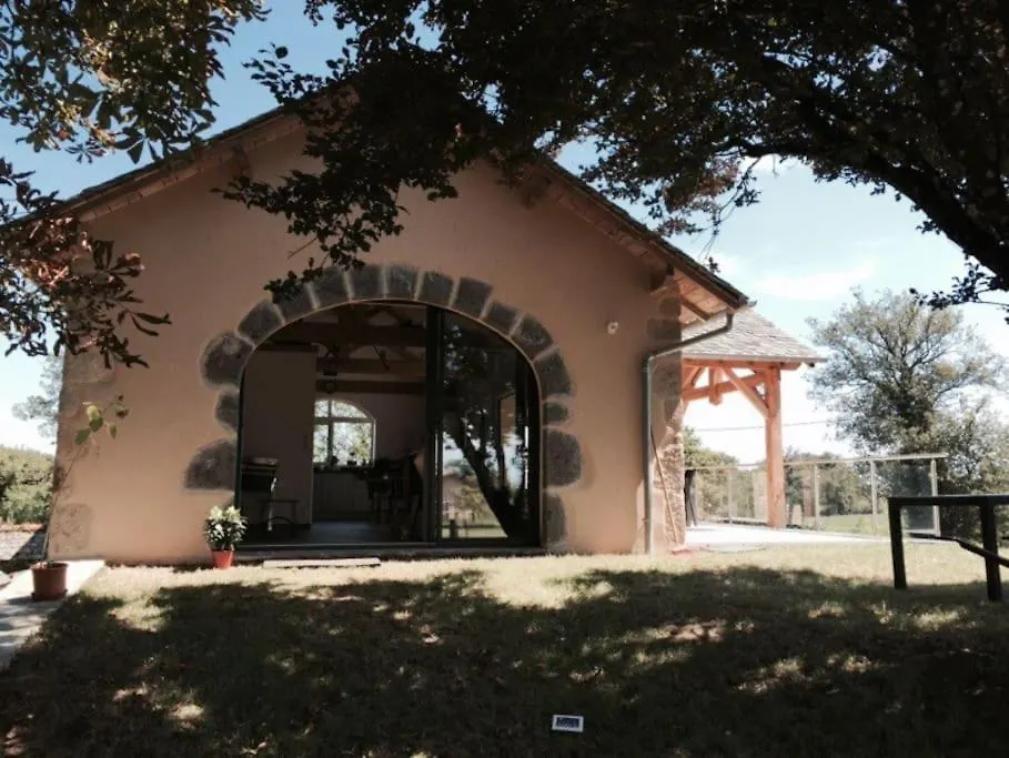 Country House With Swimming Pool Le Moulinas Saint-Salvadou France