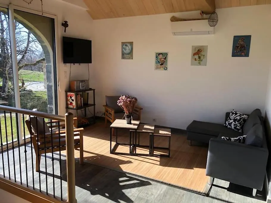 Holiday home Country House With Swimming Pool Le Moulinas Saint-Salvadou