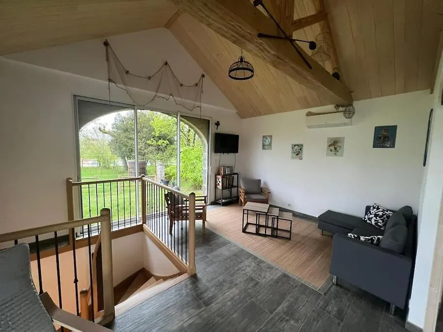 Holiday home Country House With Swimming Pool Le Moulinas Saint-Salvadou